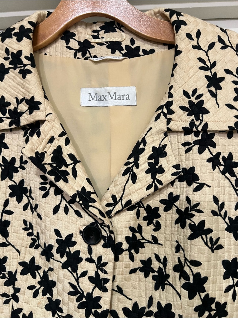 MAXMARA SILK BLEND CREAM/BLACK FLORAL QUILTED BLAZER SIZE 8 - Picture 9 of 11